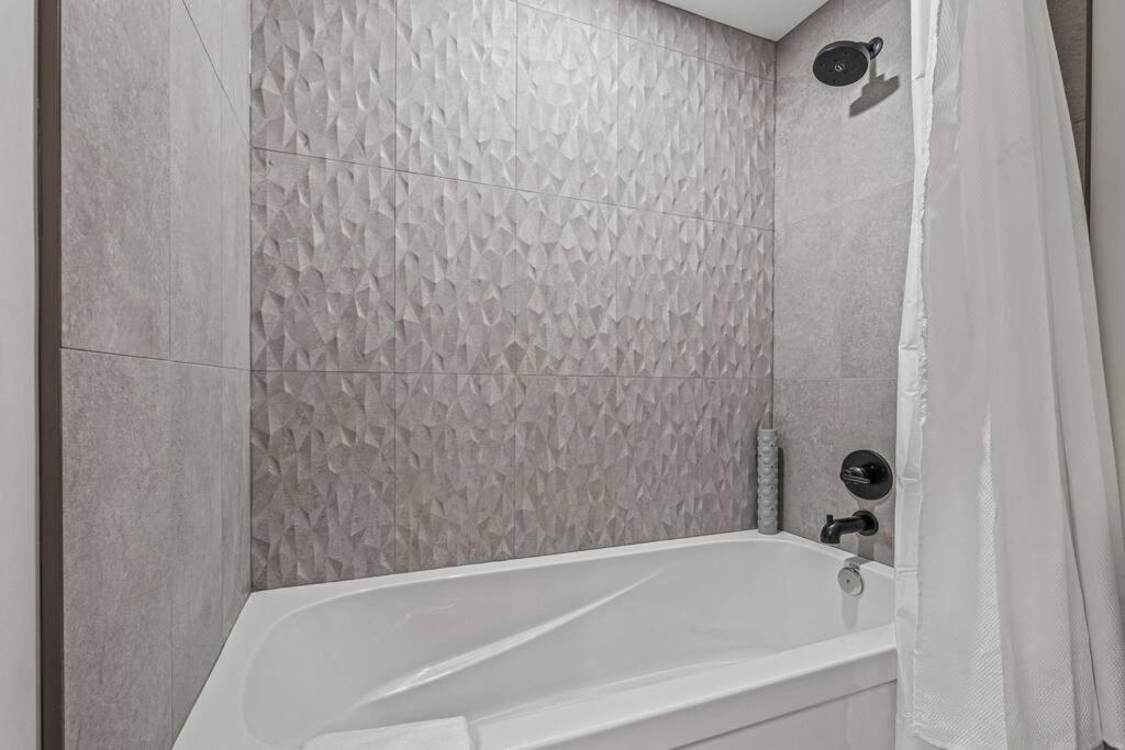 Miner's Peak - 4 Br/4 Bth Private Hot Tub/townhouse Holiday home