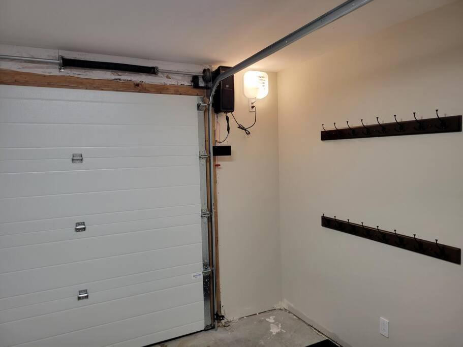 Holiday home Miner's Peak - 4 Br/4 Bth Private Hot Tub/townhouse *